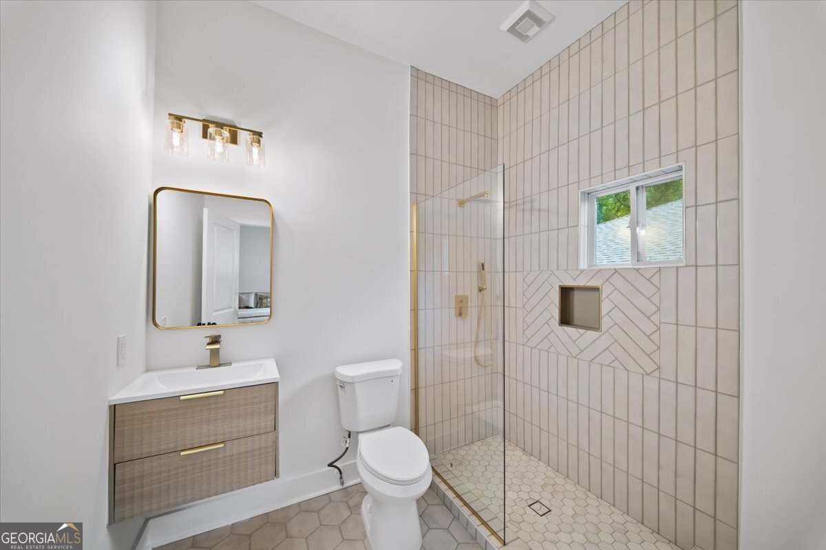 1316 Mclendon Avenue Ne Property Photo 21