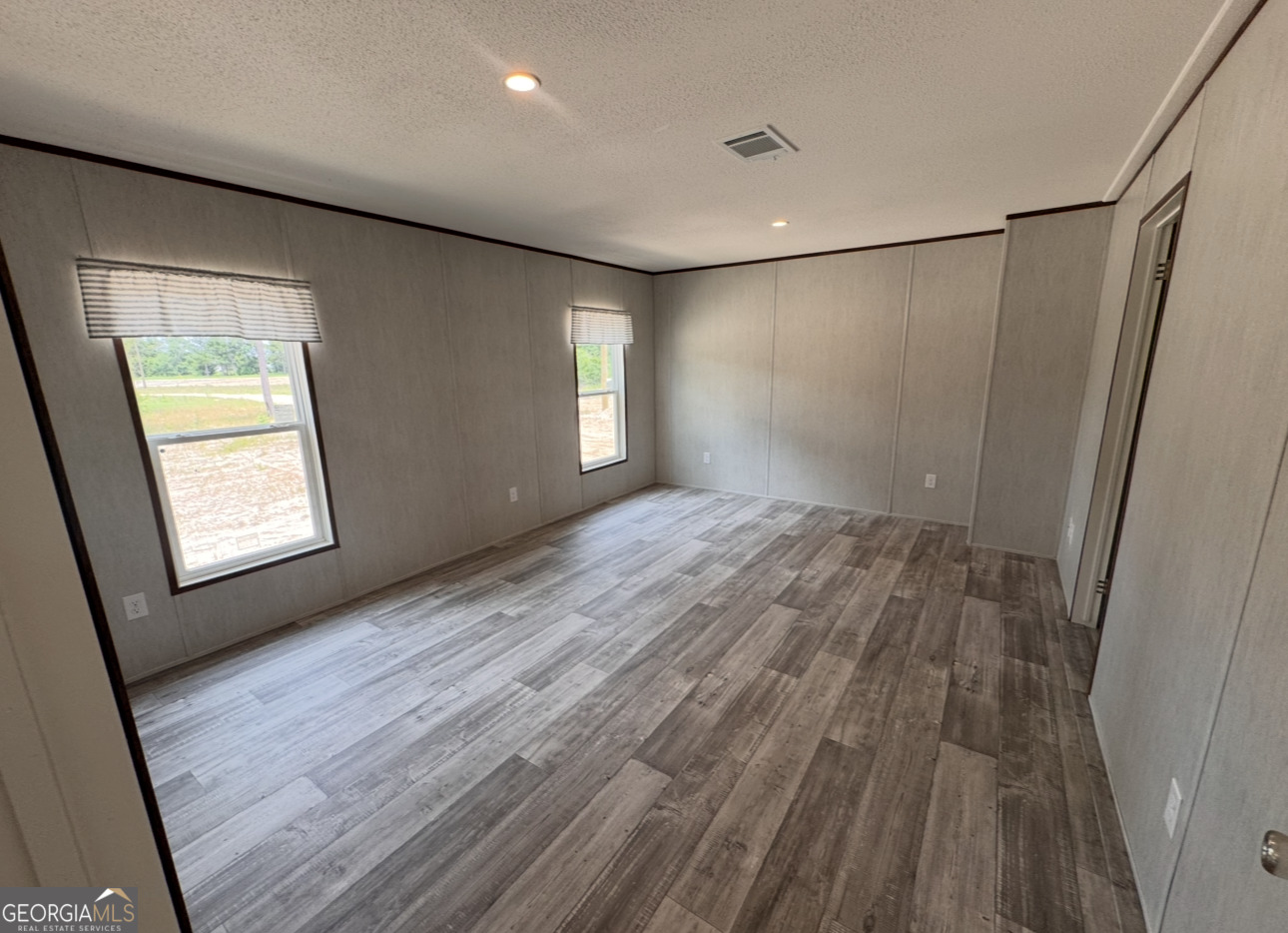 516 Mosley Bridge Road Property Photo 8