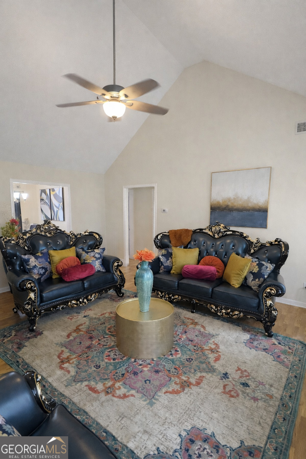 105 Redwood Drive Property Photo 3