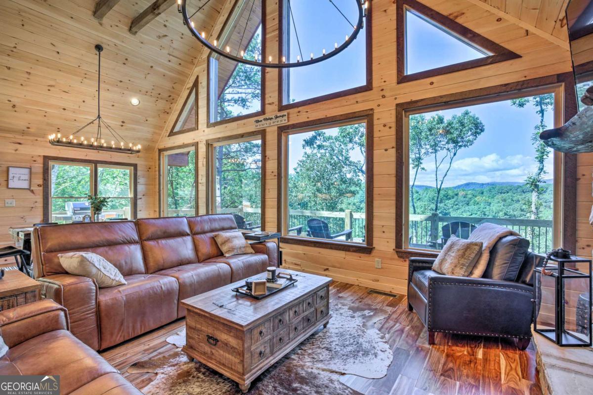 142 S Dream Catcher Property Photo 4