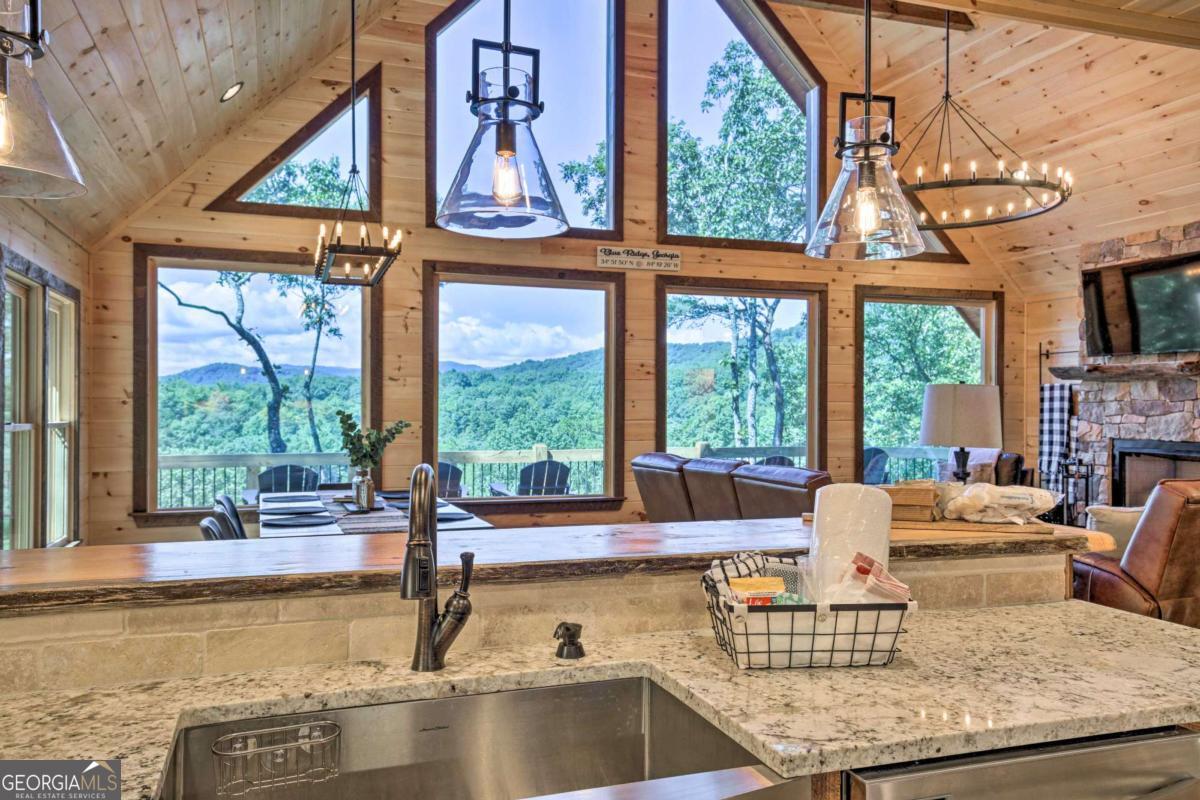 142 S Dream Catcher Property Photo 46