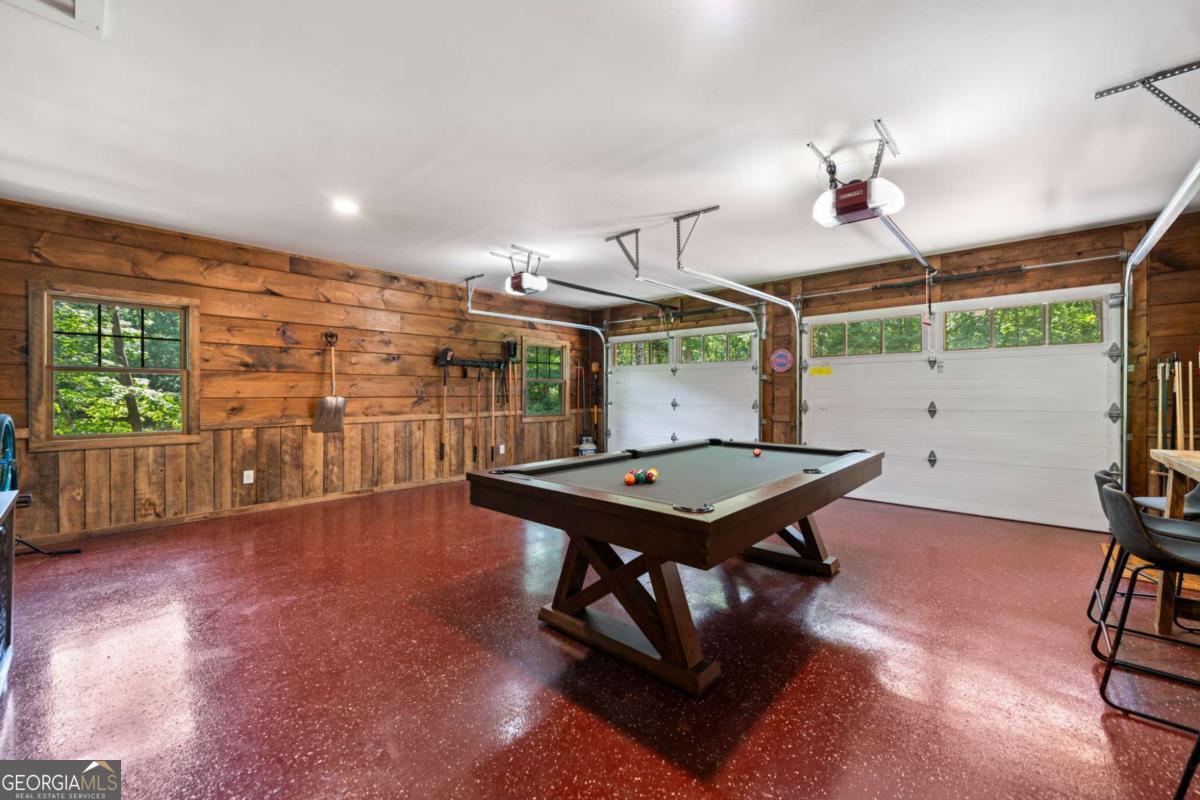 2634 Mountain Tops Road Property Photo 4