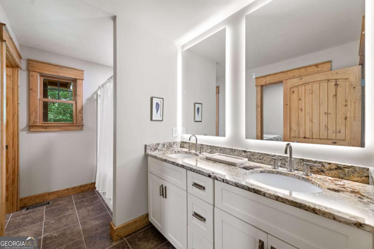 2634 Mountain Tops Road Property Photo 42