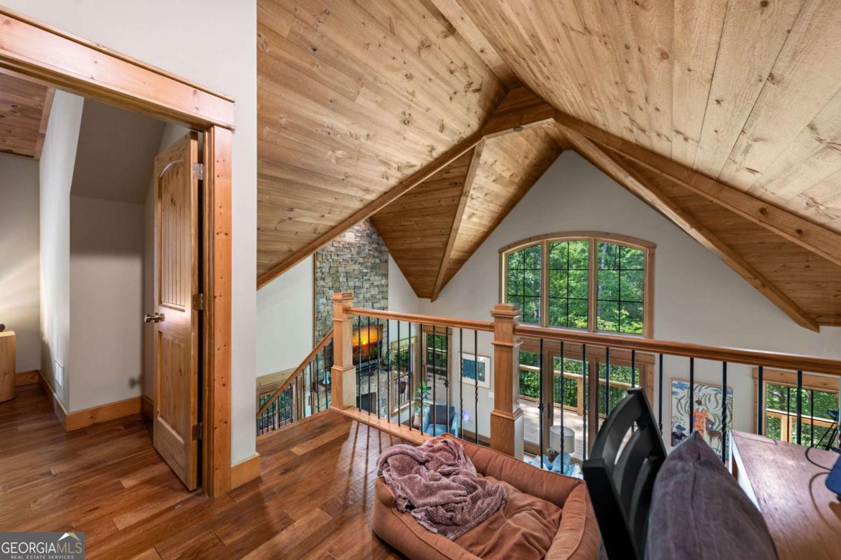 2634 Mountain Tops Road Property Photo 47