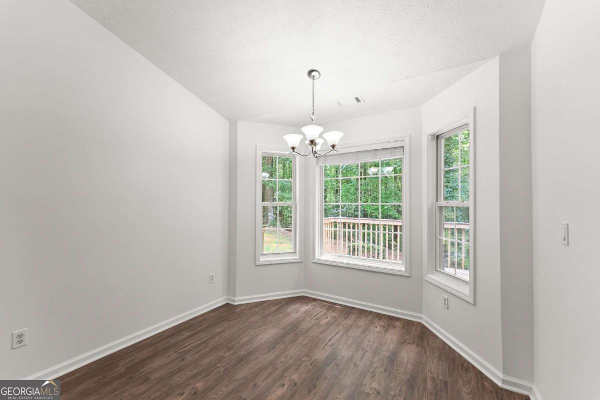 6000 Devonshire Drive Property Photo 10