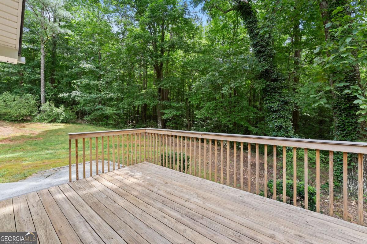 6000 Devonshire Drive Property Photo 18