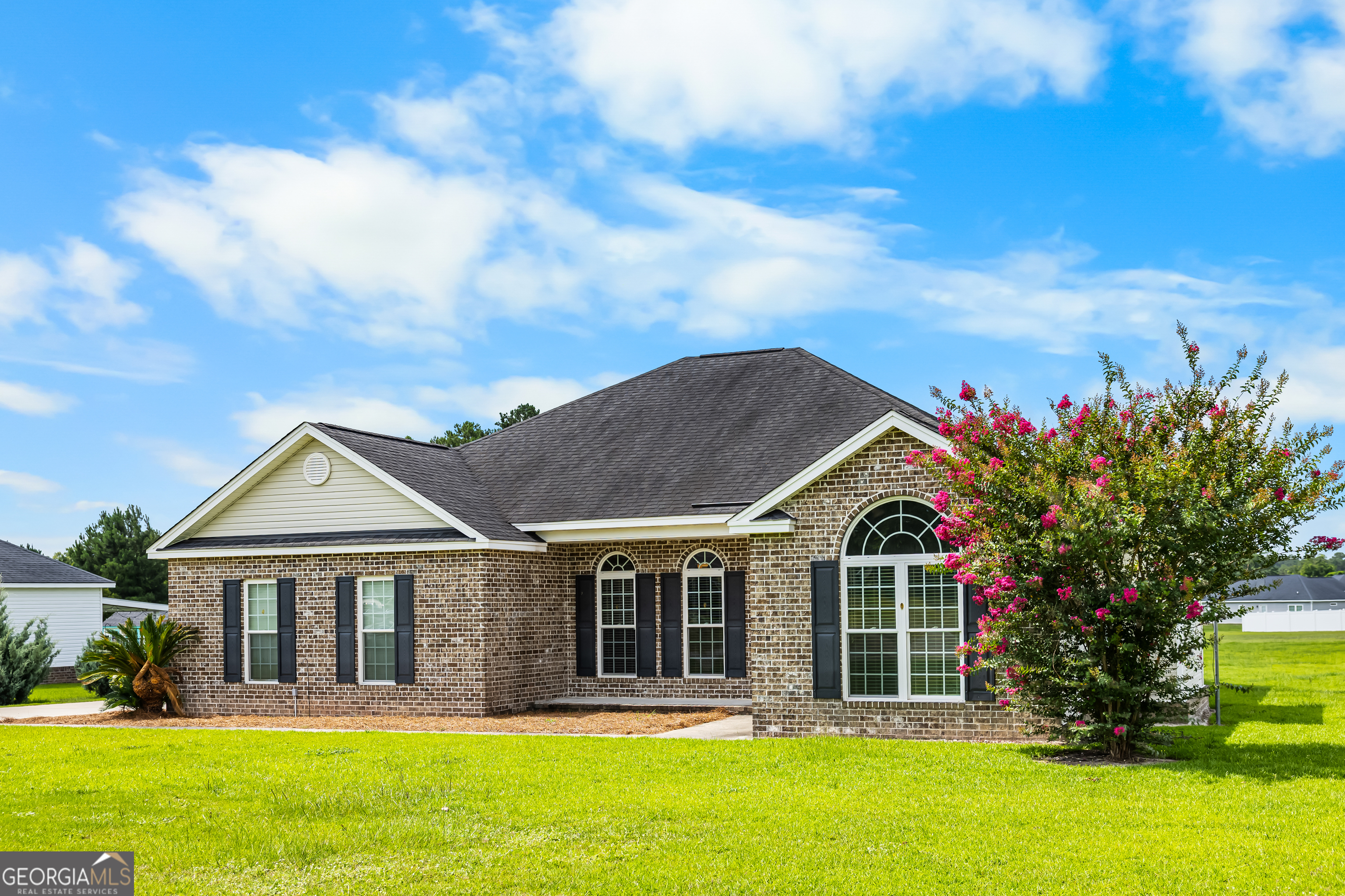 245 Stonebrook Way Property Photo 1
