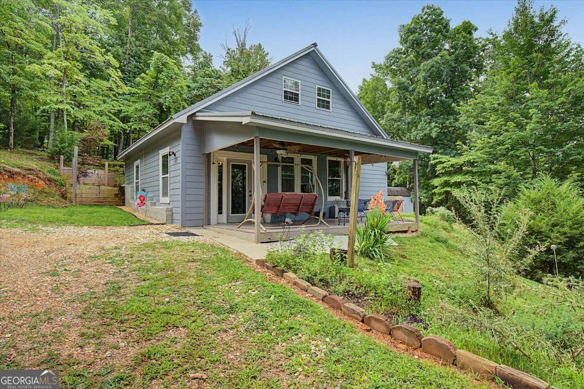 1002 Raccoon Ridge Ne Property Photo 3