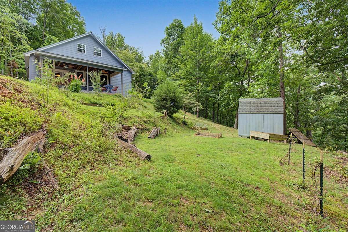 1002 Raccoon Ridge Ne Property Photo 4
