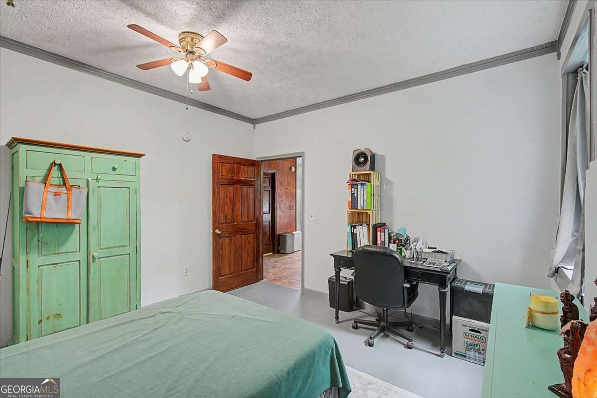 1002 Raccoon Ridge Ne Property Photo 20