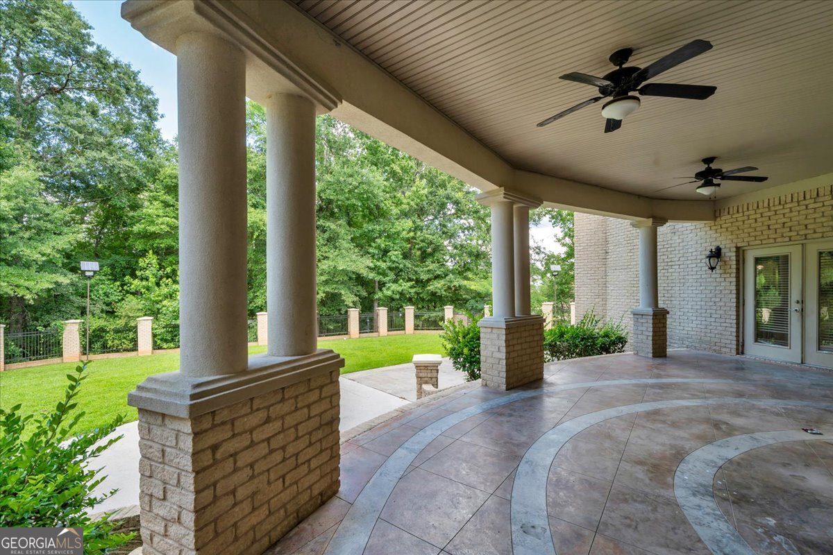 505 Bellerive Court Property Photo 18