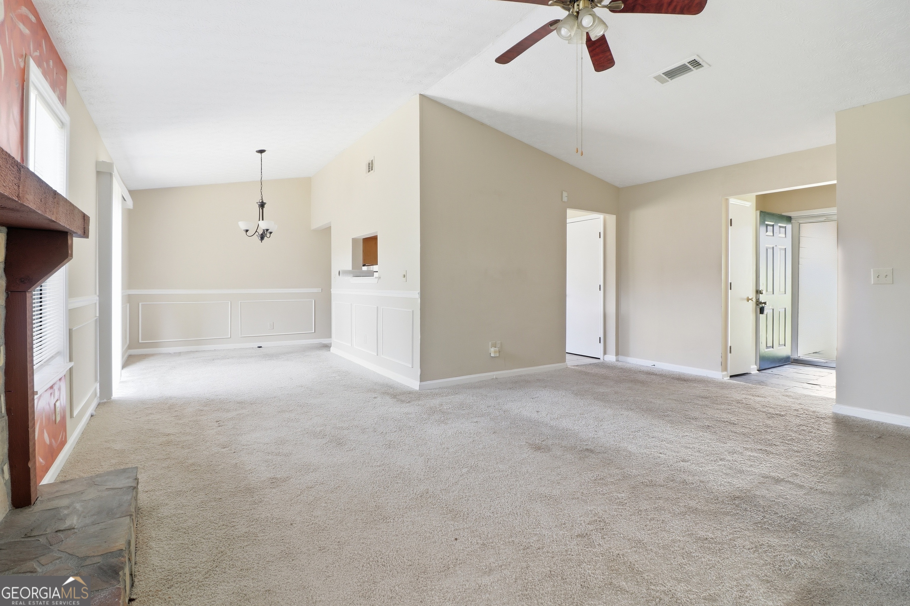 5288 Biffle Downs Road Property Photo 5