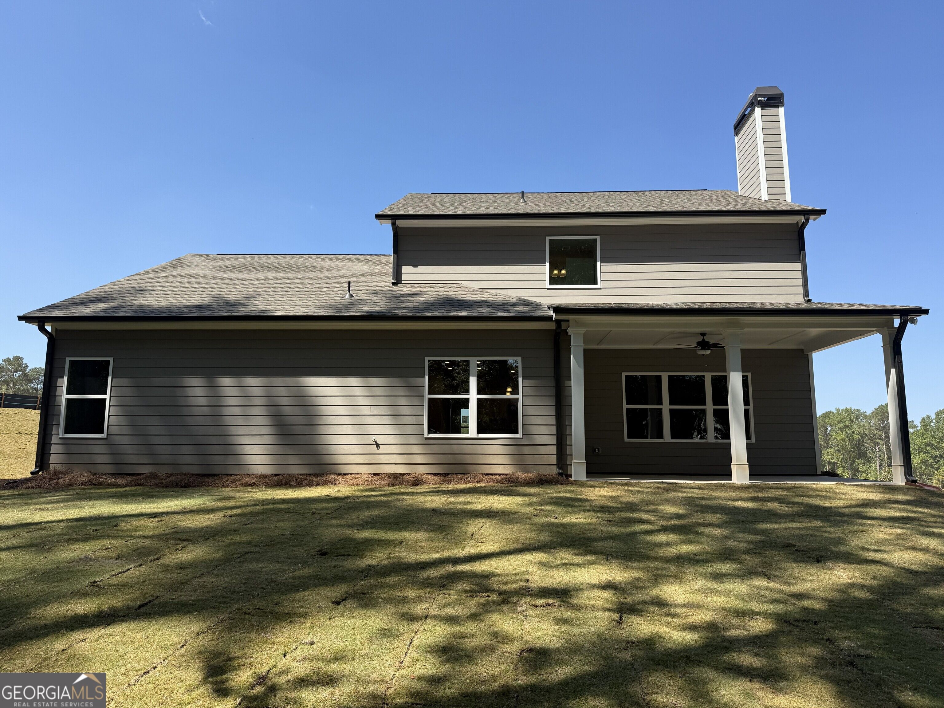 135 Fairwinds Drive Property Photo 2