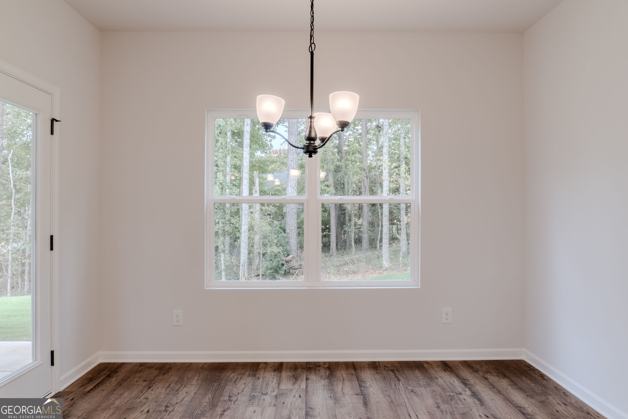 135 Fairwinds Drive Property Photo 18