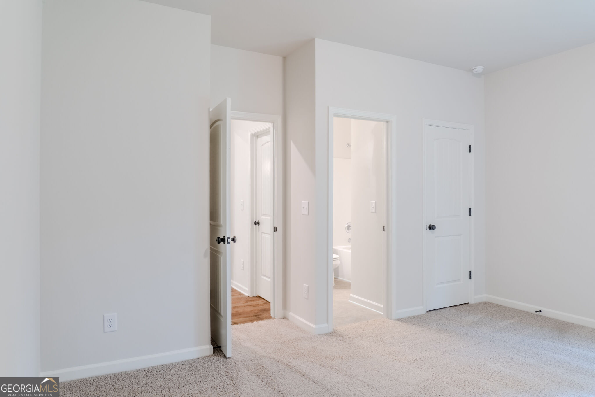 135 Fairwinds Drive Property Photo 23