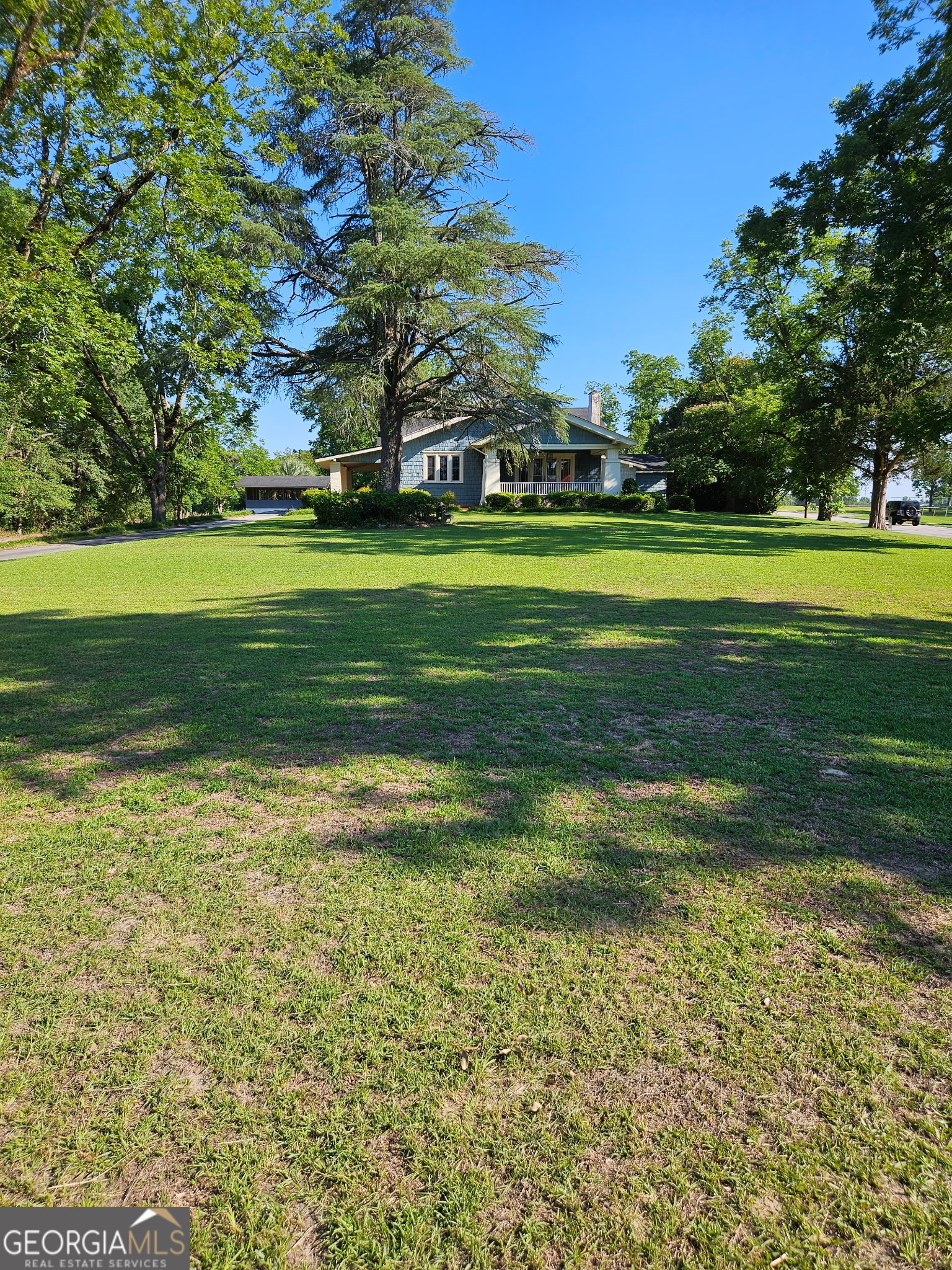 101 Halcyondale Road Property Photo 1