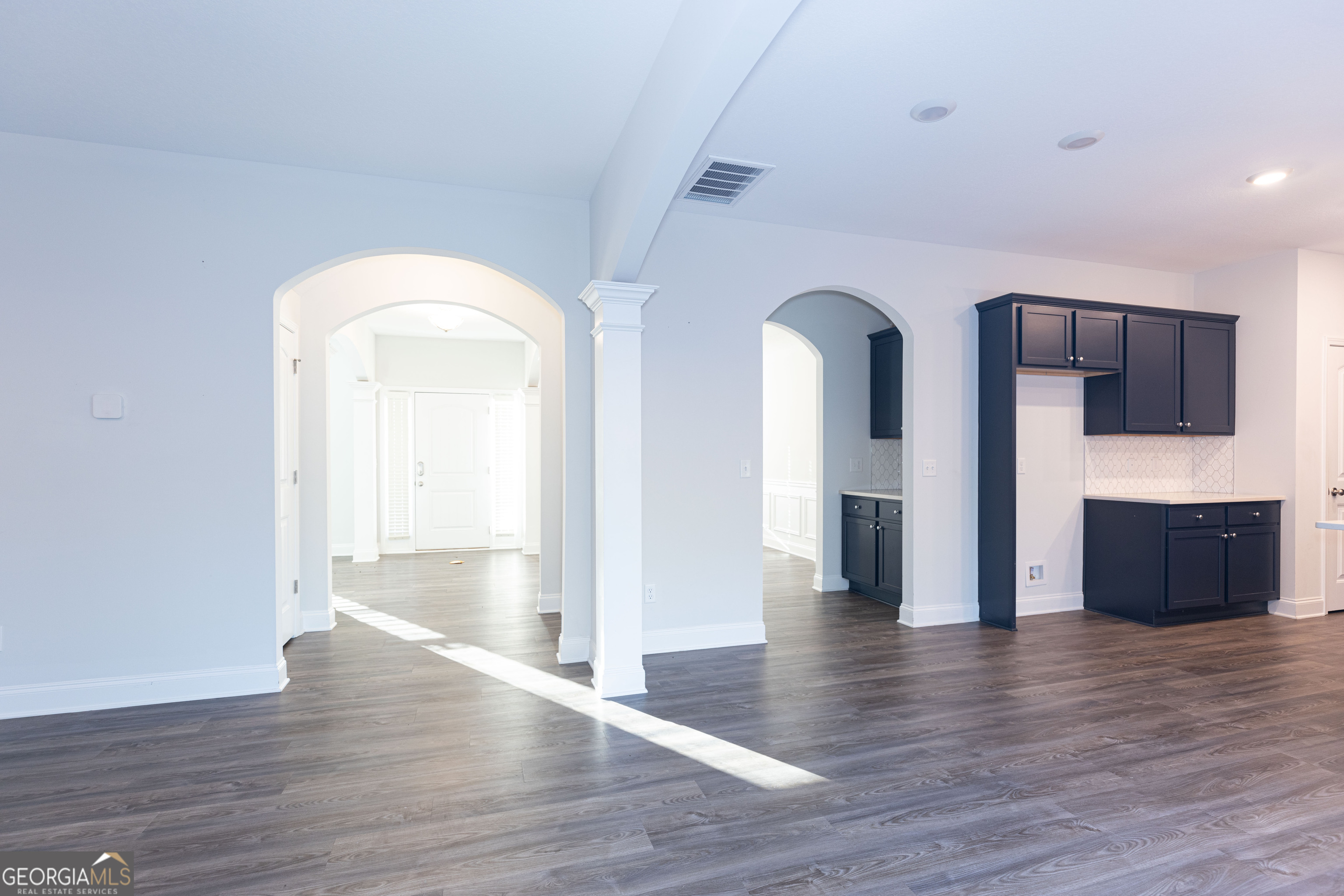 4510 Mountain Ivy Drive Property Photo 9