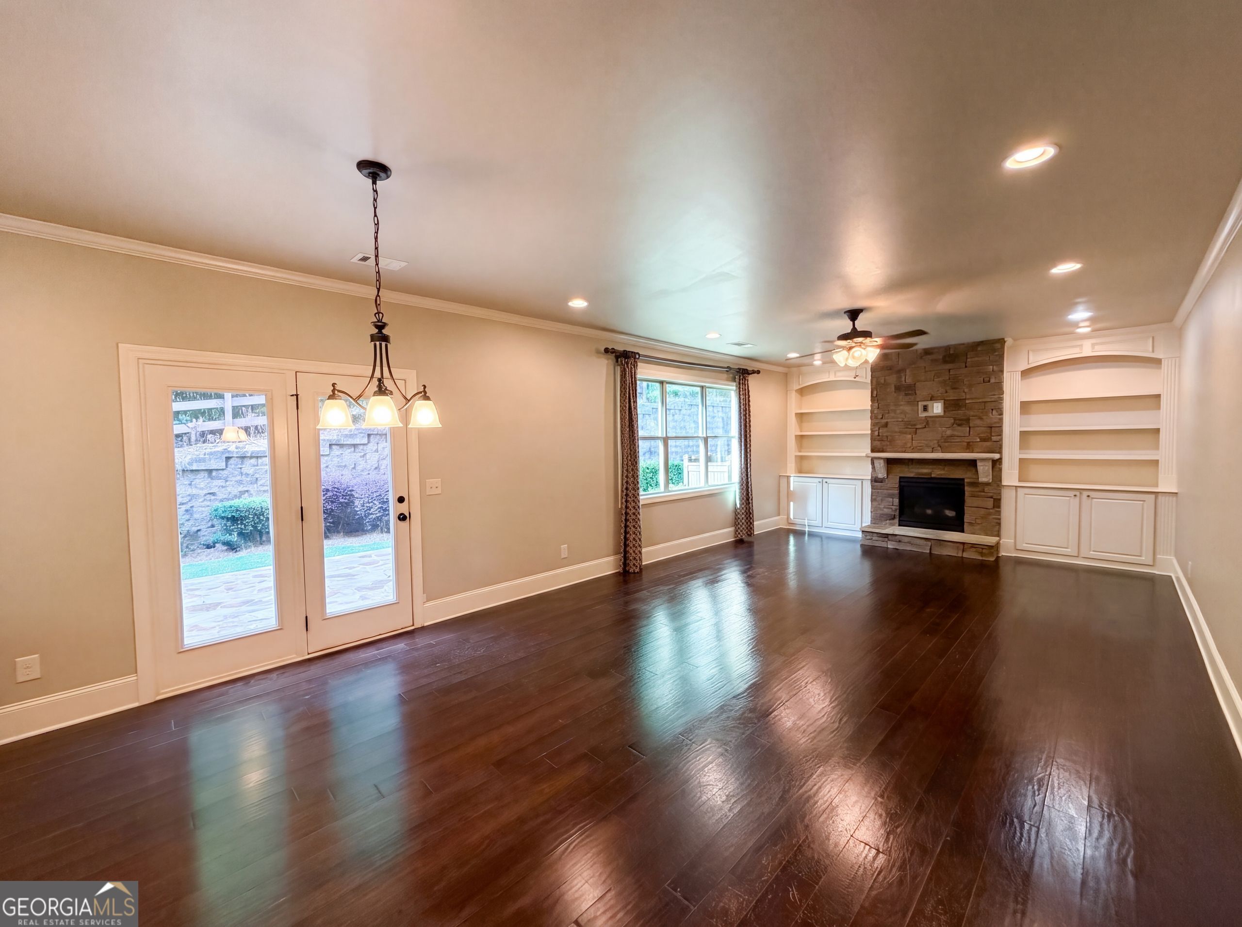 8785 Ellesmere Drive Property Photo 12