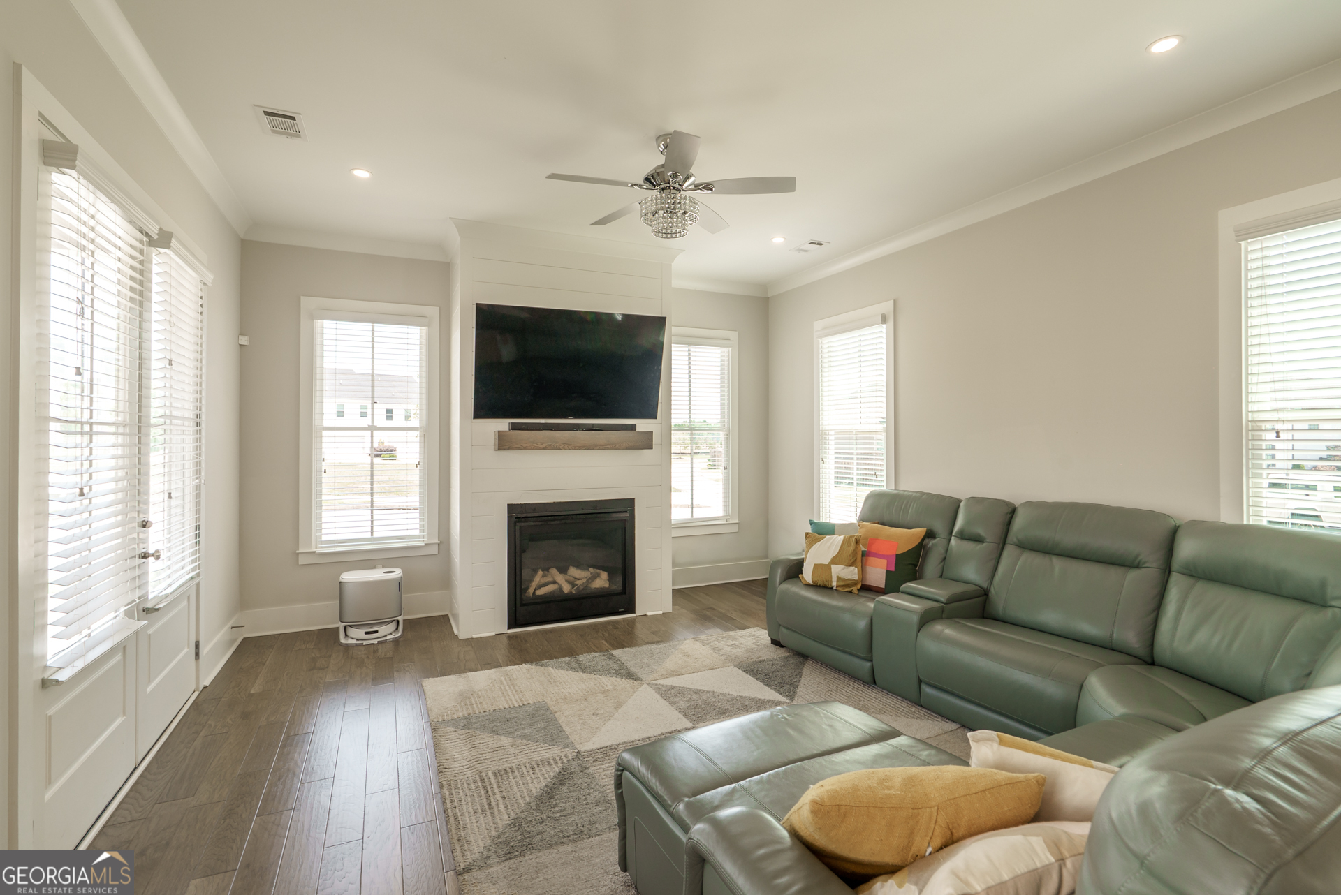 1489 Spruce Drive Property Photo 10