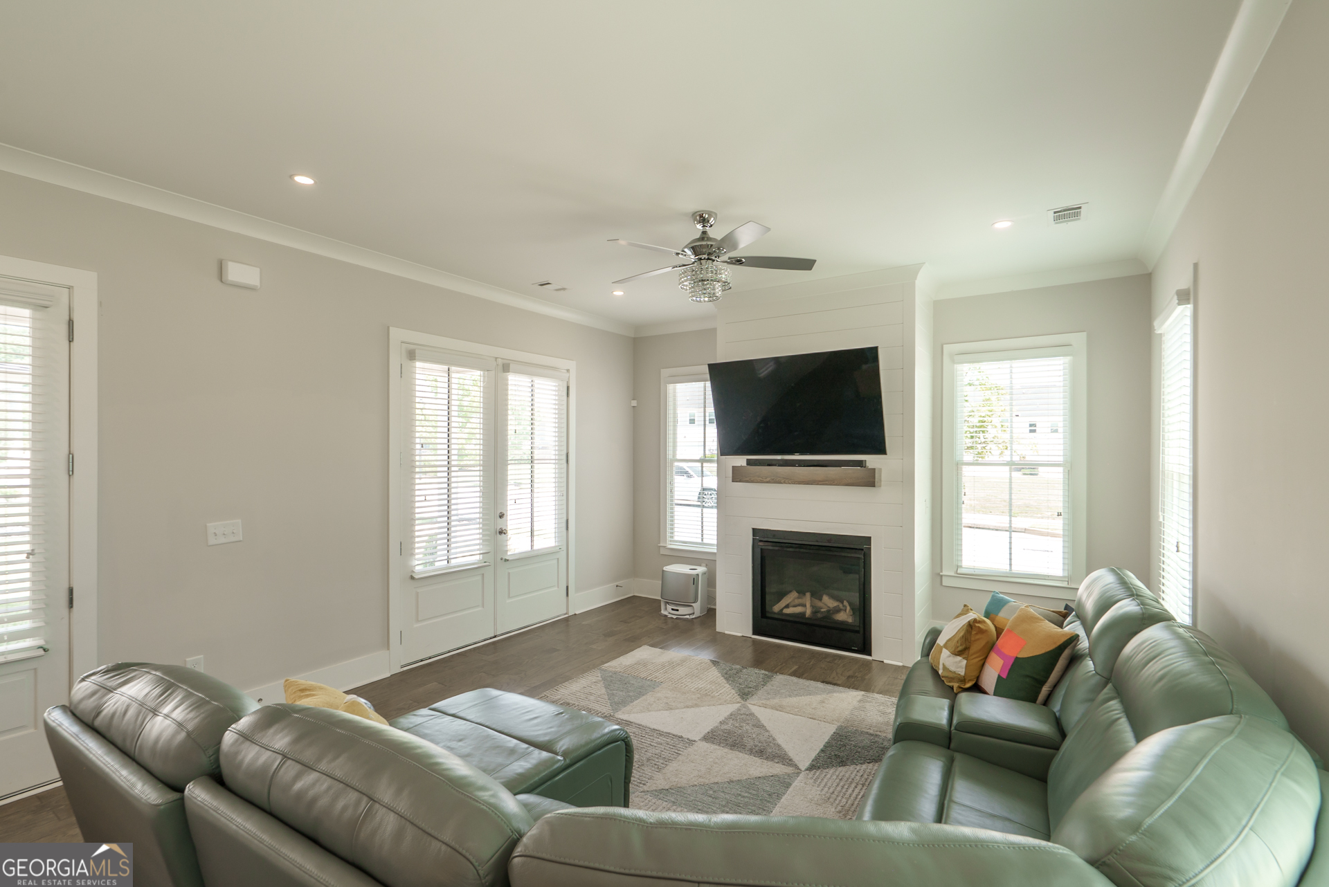 1489 Spruce Drive Property Photo 11