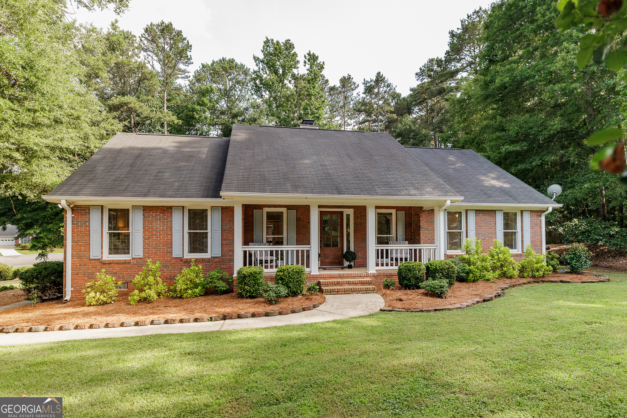 1010 Julian Court Property Photo 1