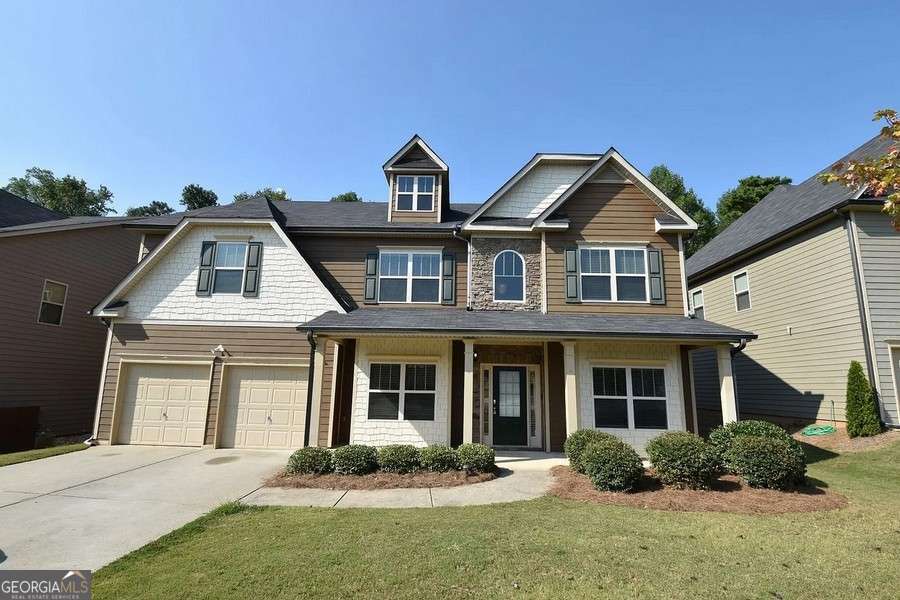 5340 Hopewell Manor Drive Property Photo 1