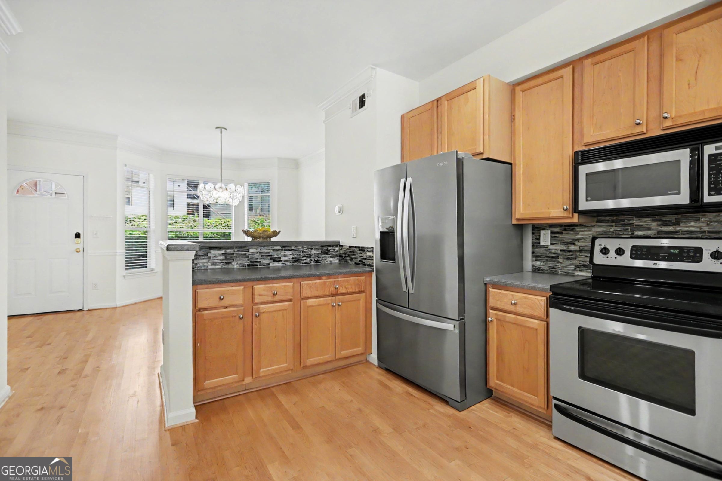 375 Highland Avenue Ne # 404 Property Photo 4