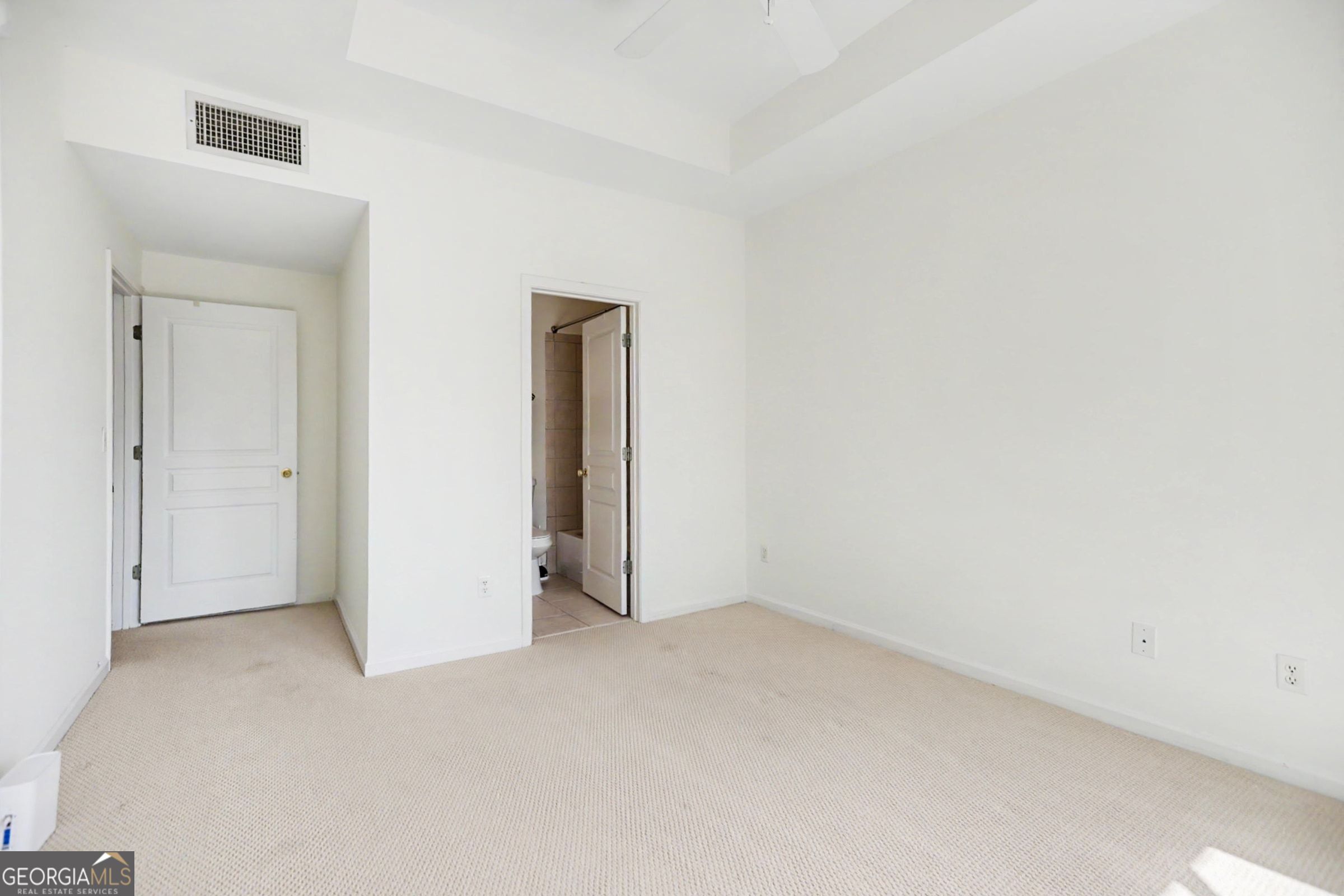 375 Highland Avenue Ne # 404 Property Photo 17