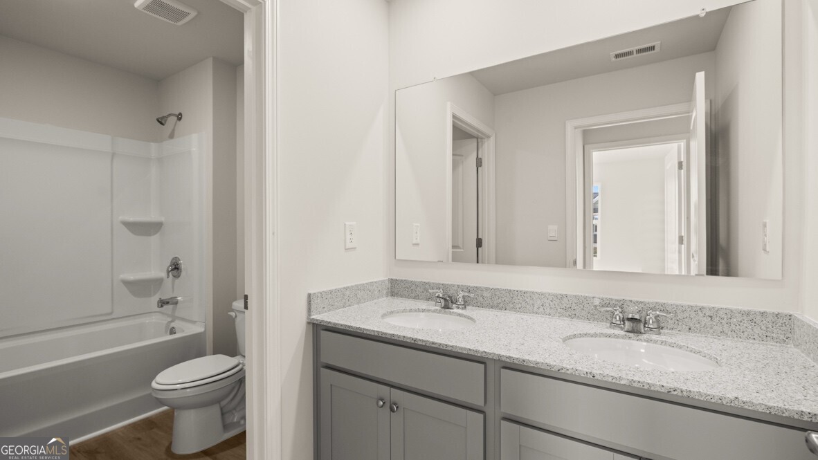 805 Shoreview Trail Property Photo 28