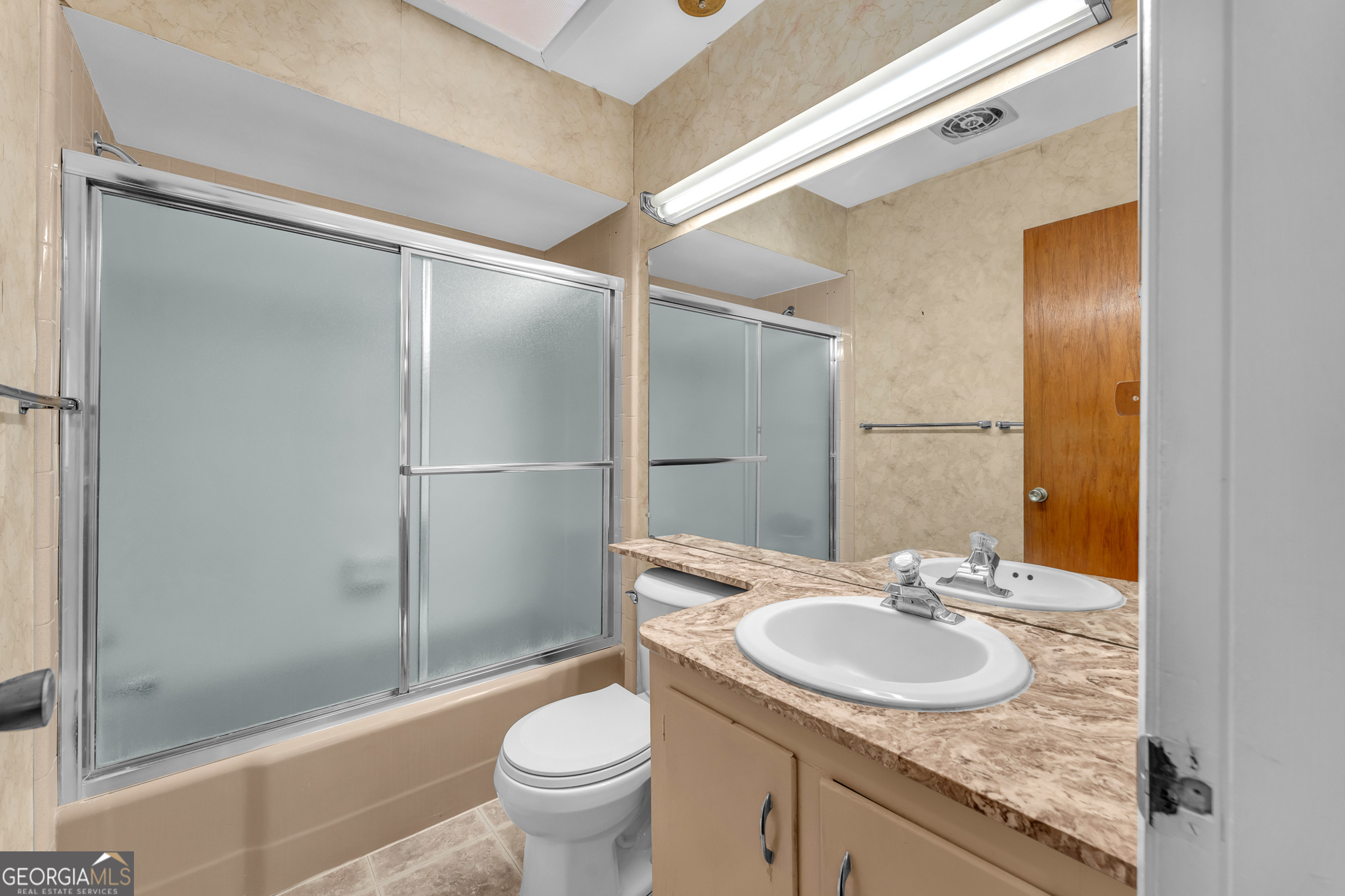 13107 Hermitage Road Property Photo 22