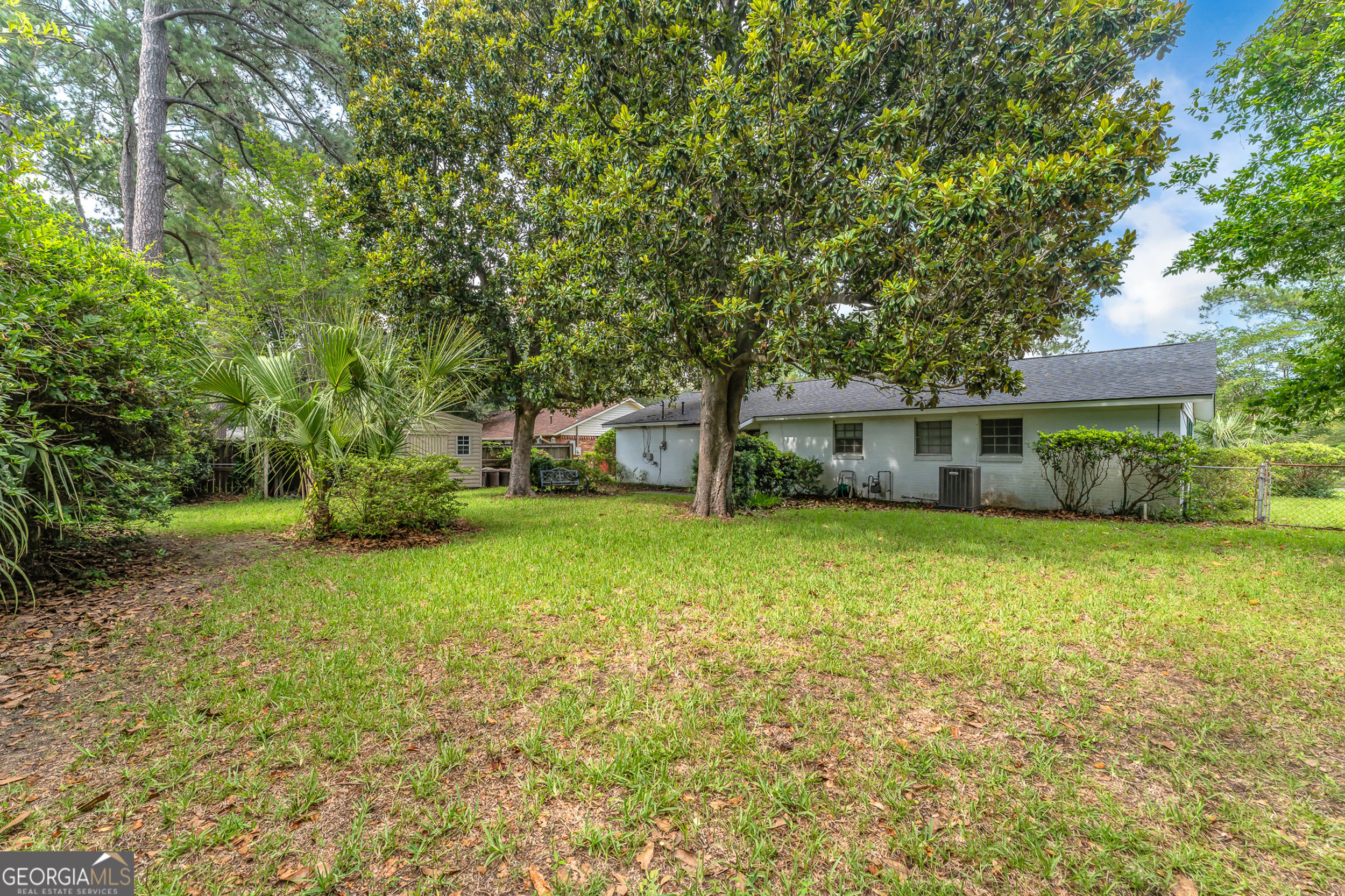 13107 Hermitage Road Property Photo 28