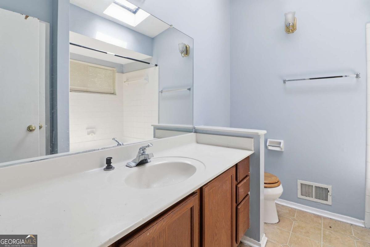 5200 Great Meadows Road Property Photo 19