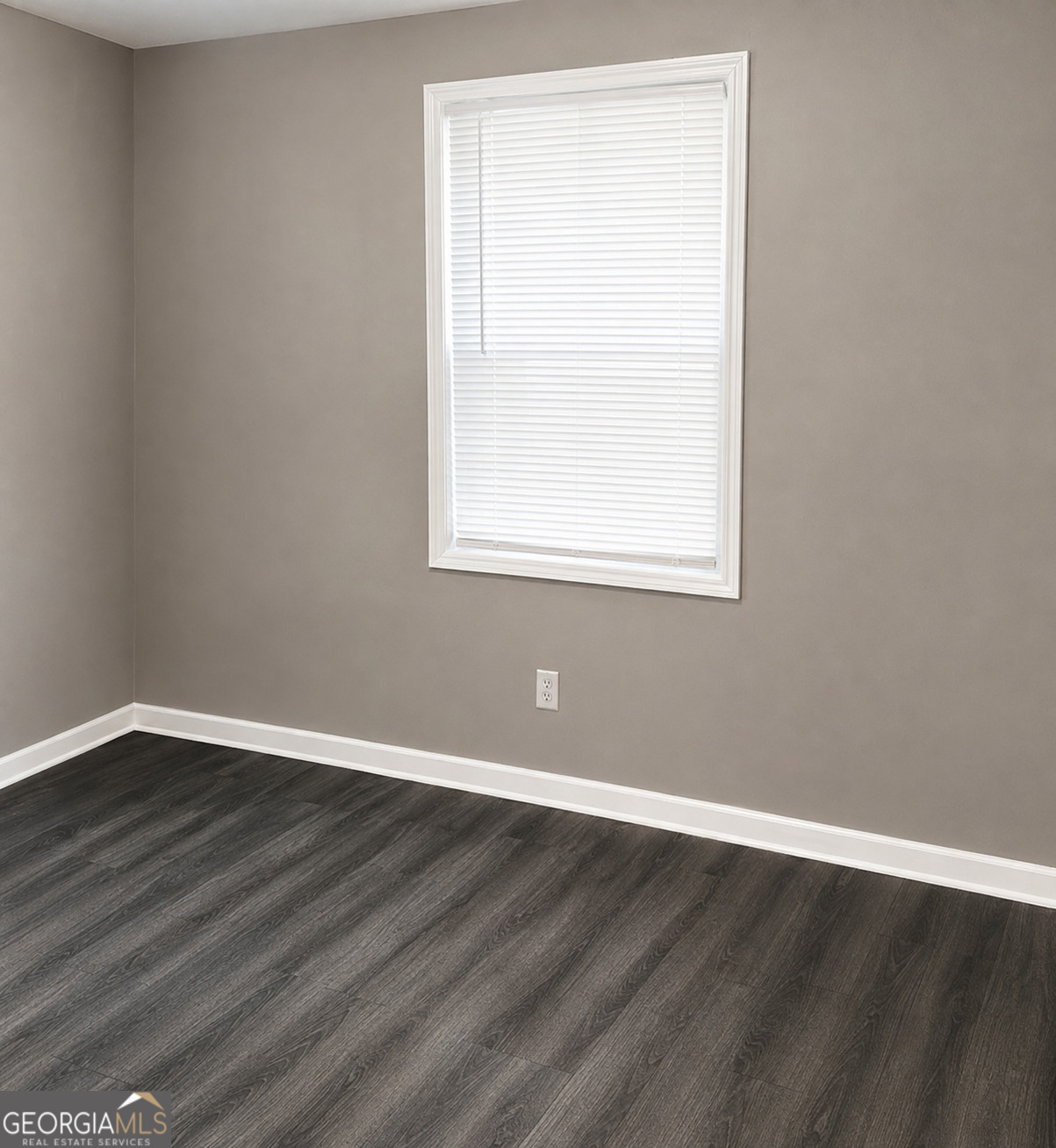 186 Wadley Street Nw Property Photo 5