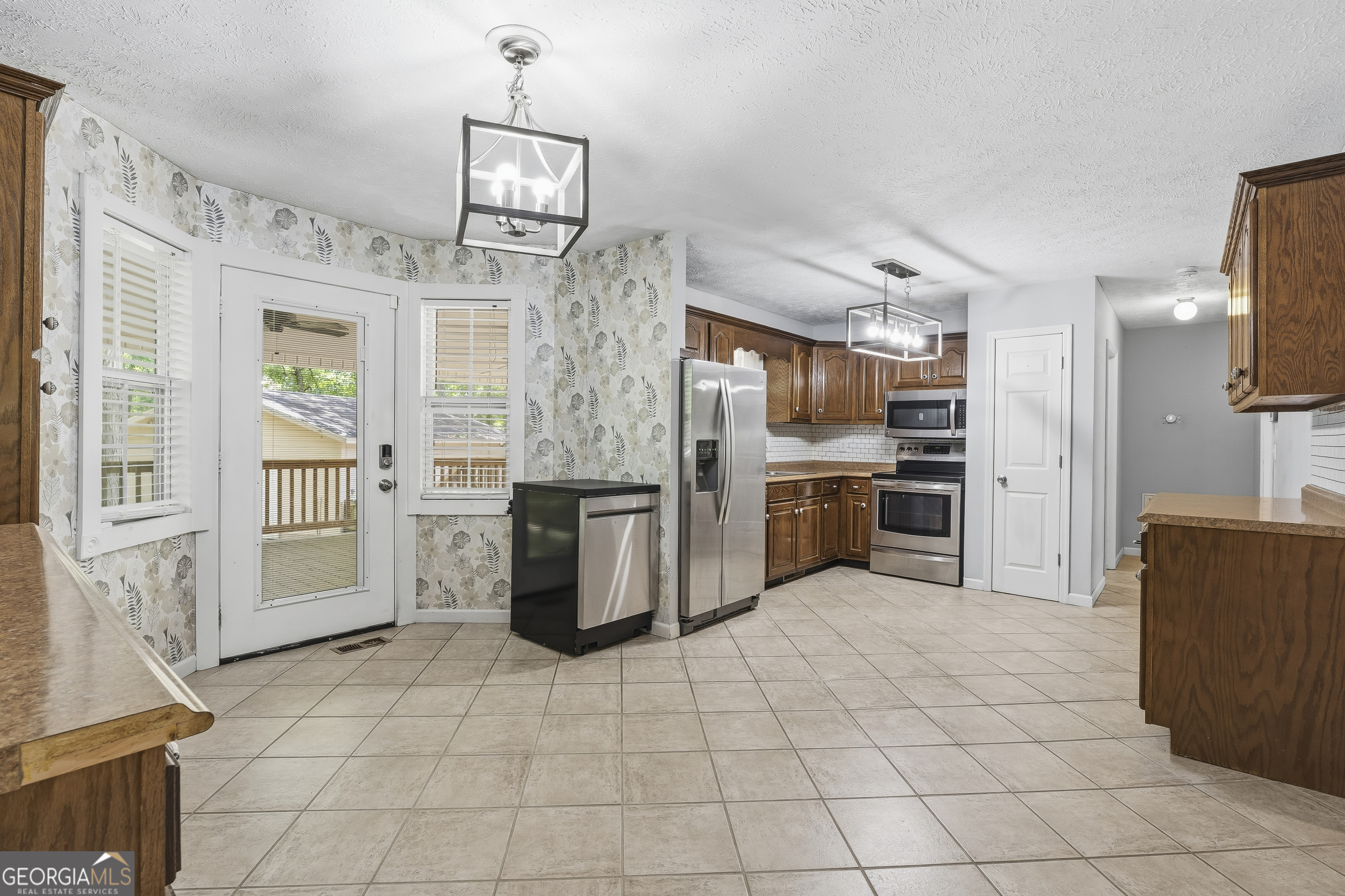3032 Us Highway 80 W Property Photo 11