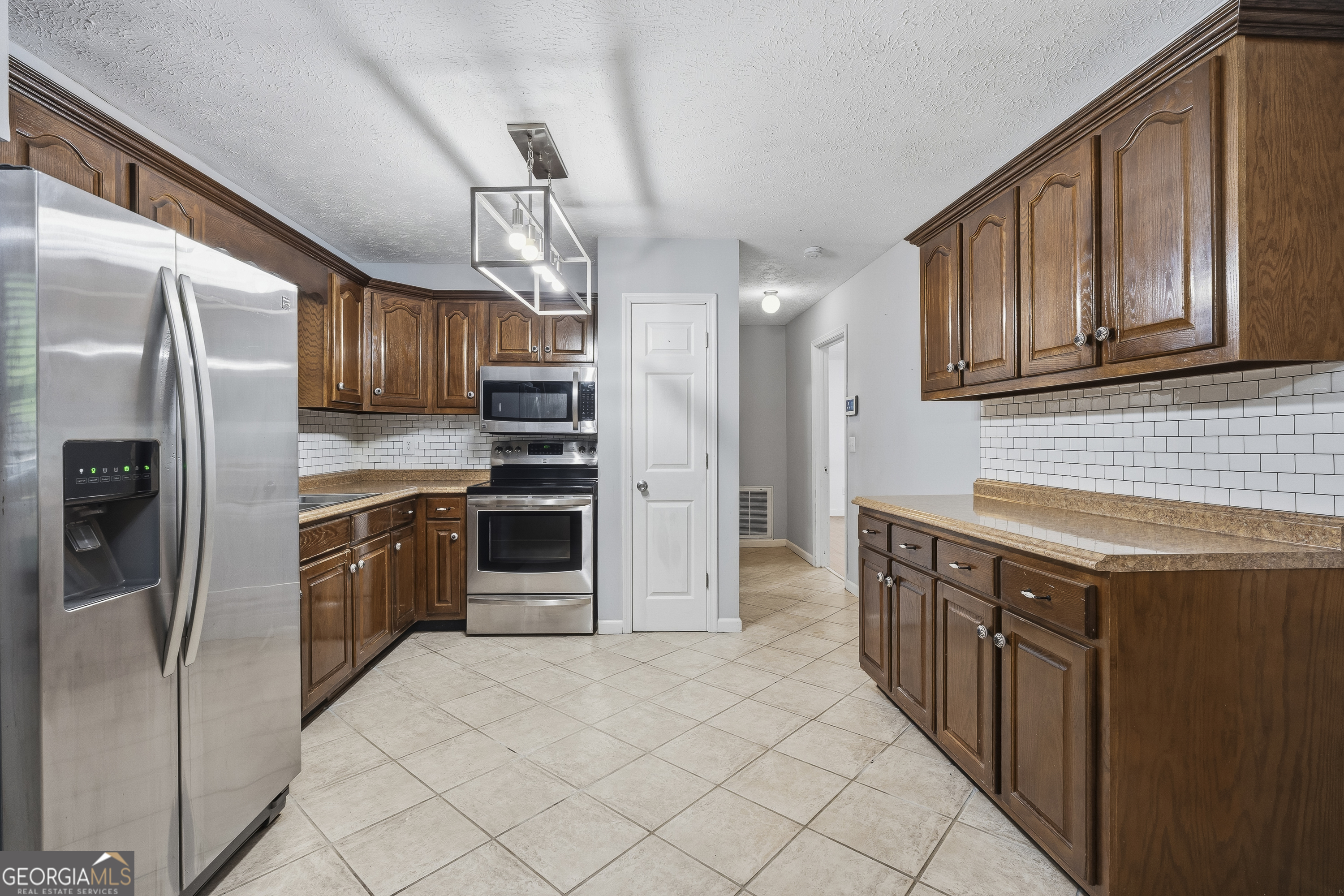 3032 Us Highway 80 W Property Photo 12