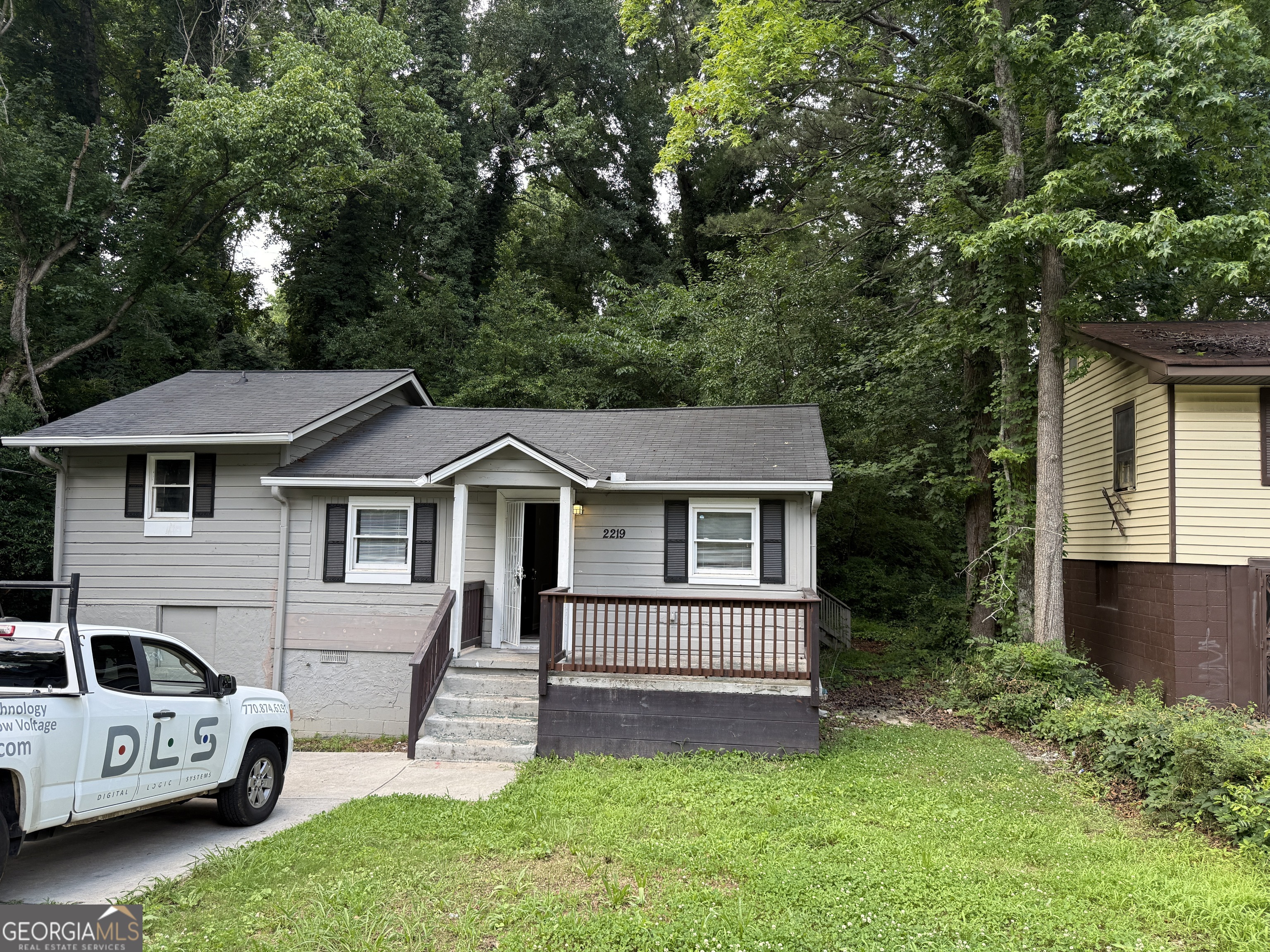 2219 Tiger Flowers Drive Nw Property Photo 1