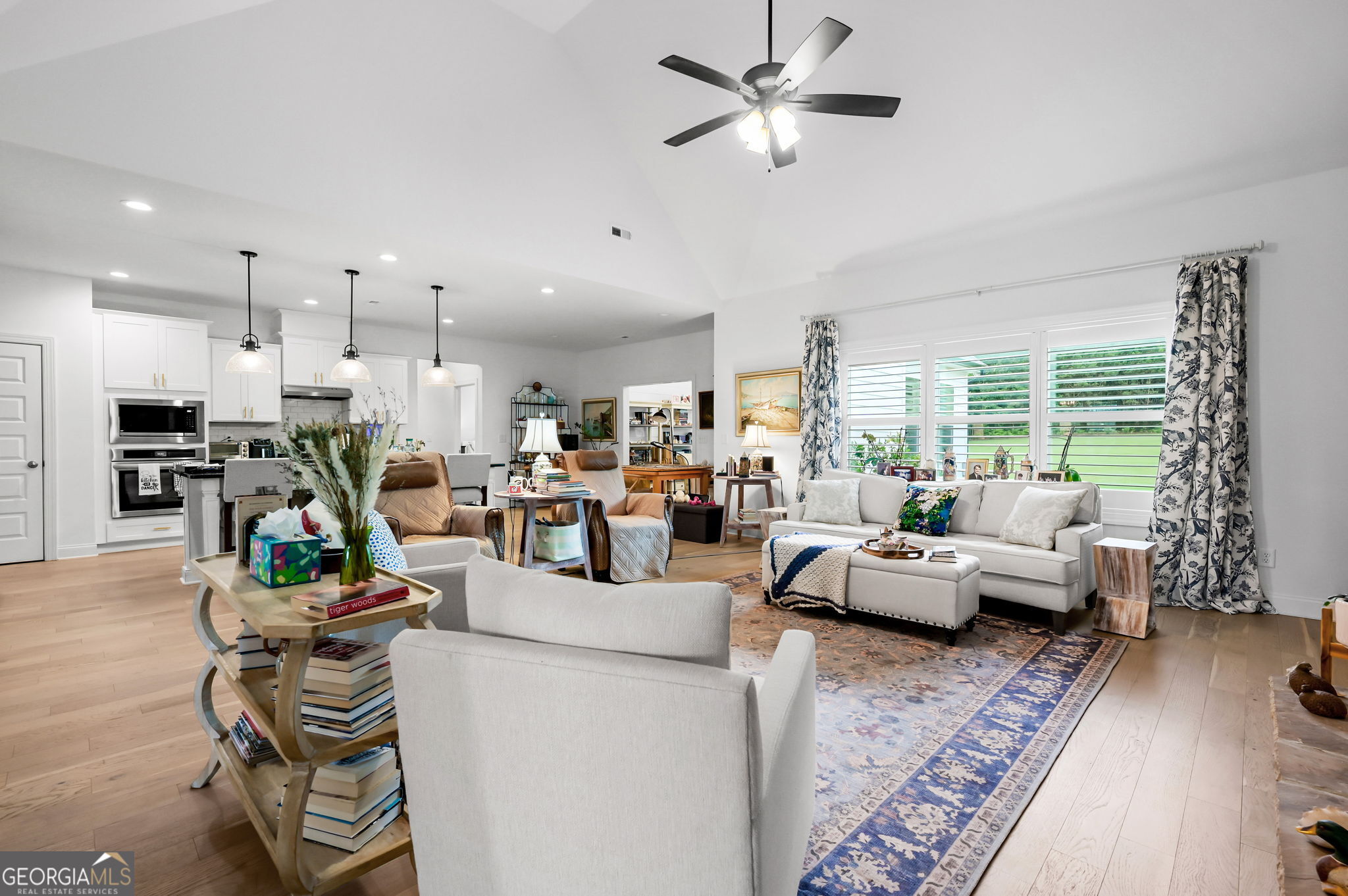 185 Cedara Drive Property Photo 11