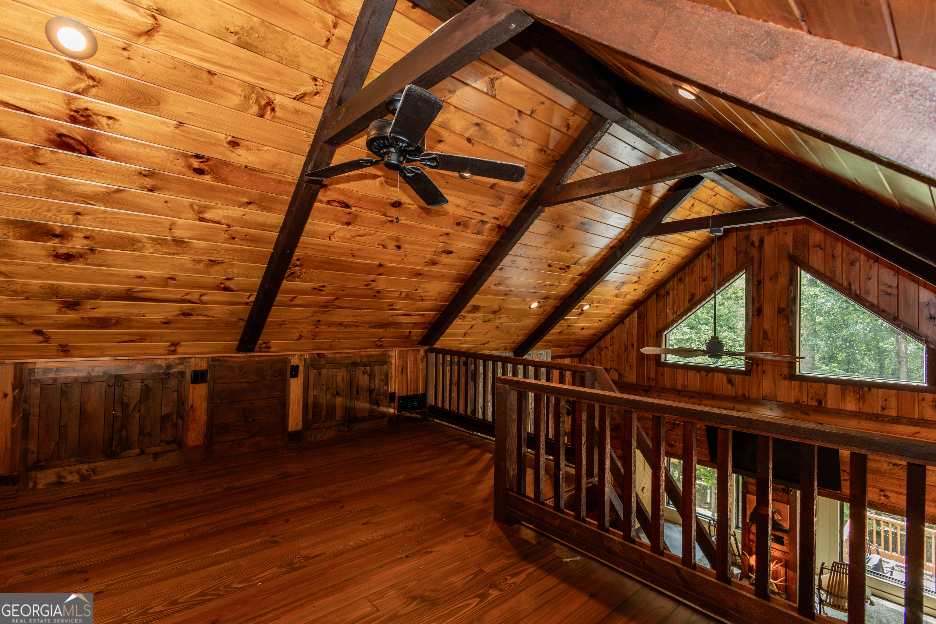 411 Mayfield Road Property Photo 13