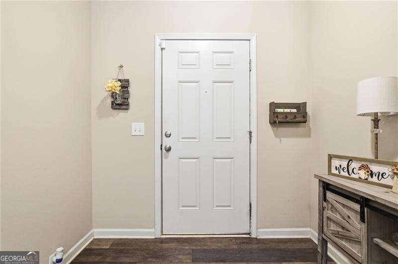 419 Crescent Woode Drive Property Photo 4