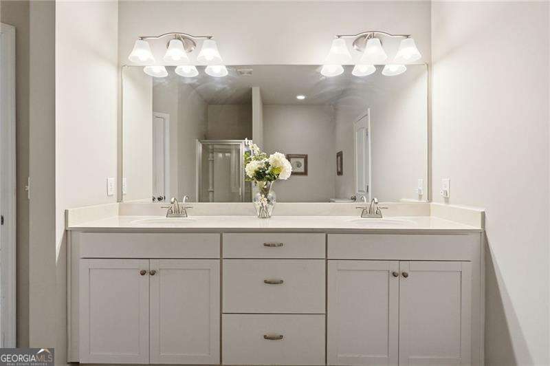 419 Crescent Woode Drive Property Photo 18