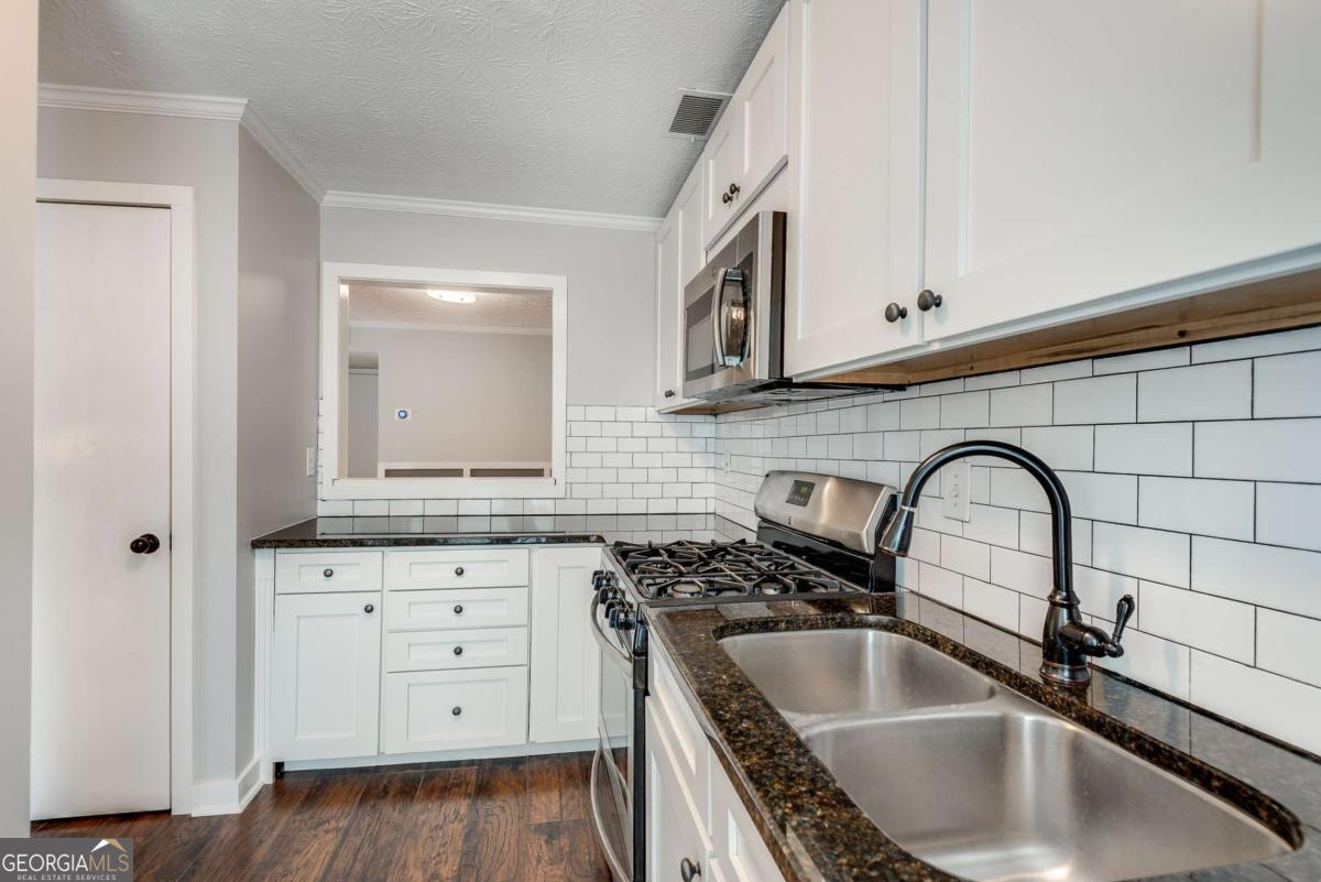 1004 Wynnes Ridge Circle Se Property Photo 10