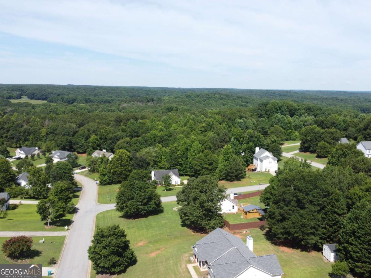 713 Moonlite Trace Property Photo 10
