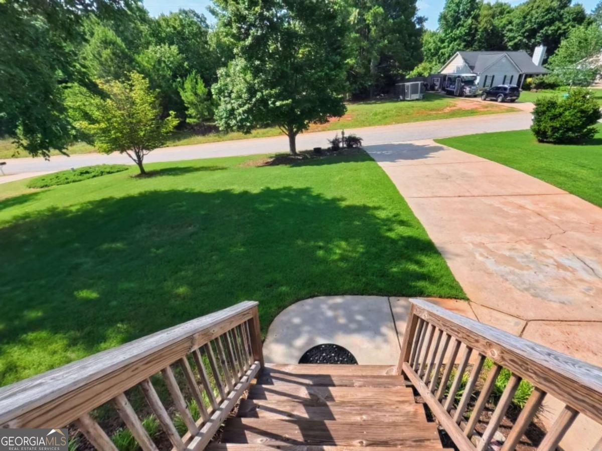 713 Moonlite Trace Property Photo 33