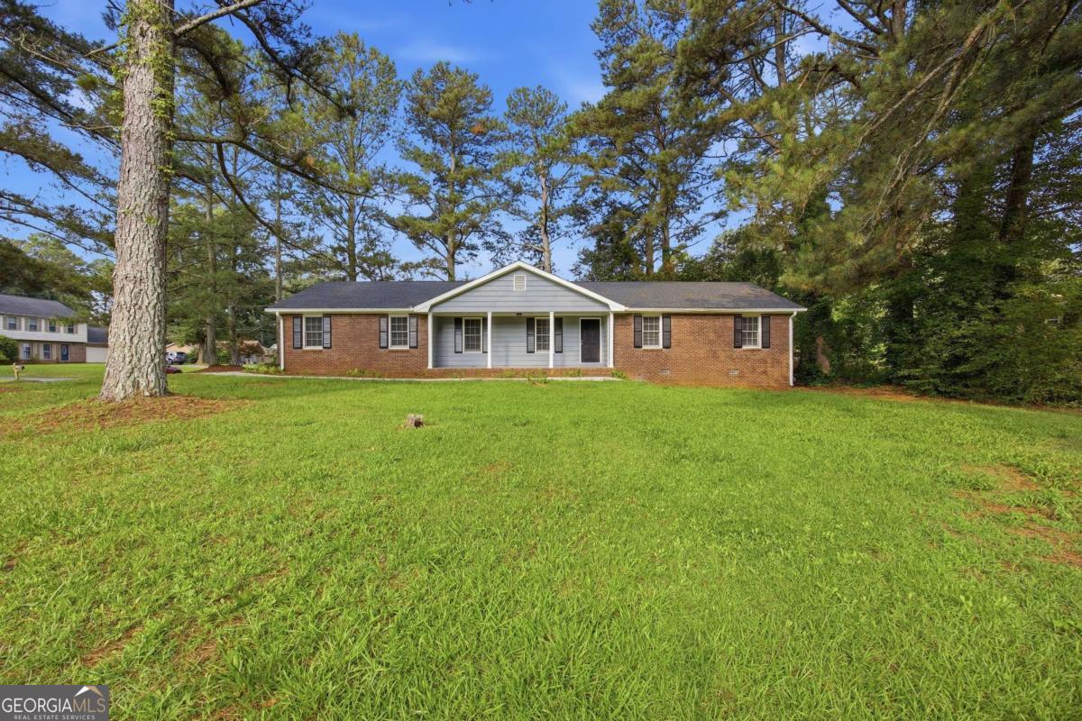 2409 Three Bars Drive Property Photo 1