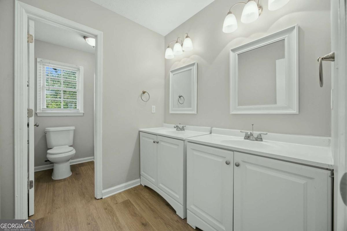 2409 Three Bars Drive Property Photo 14