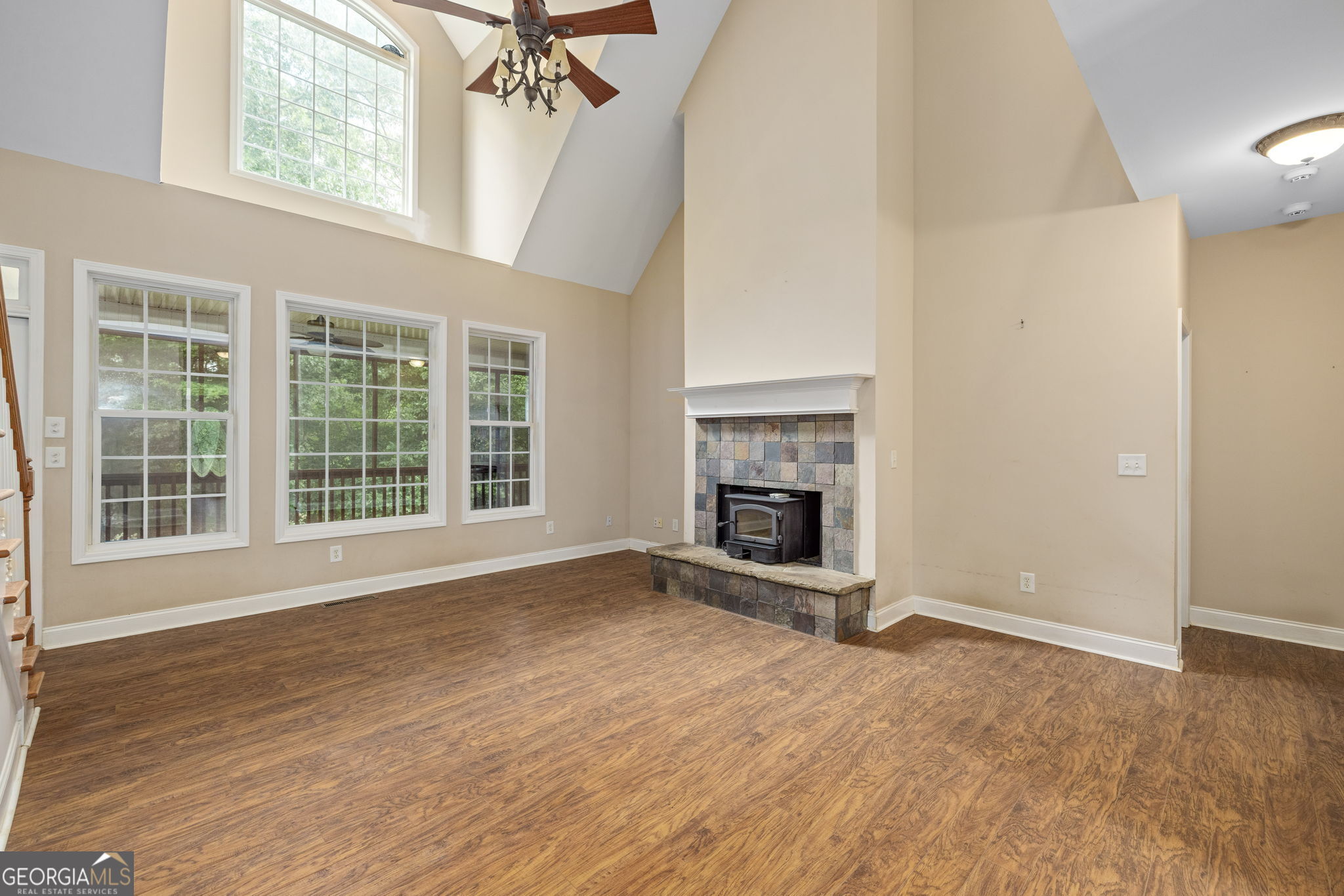 7913 Pea Ridge Road Property Photo 6