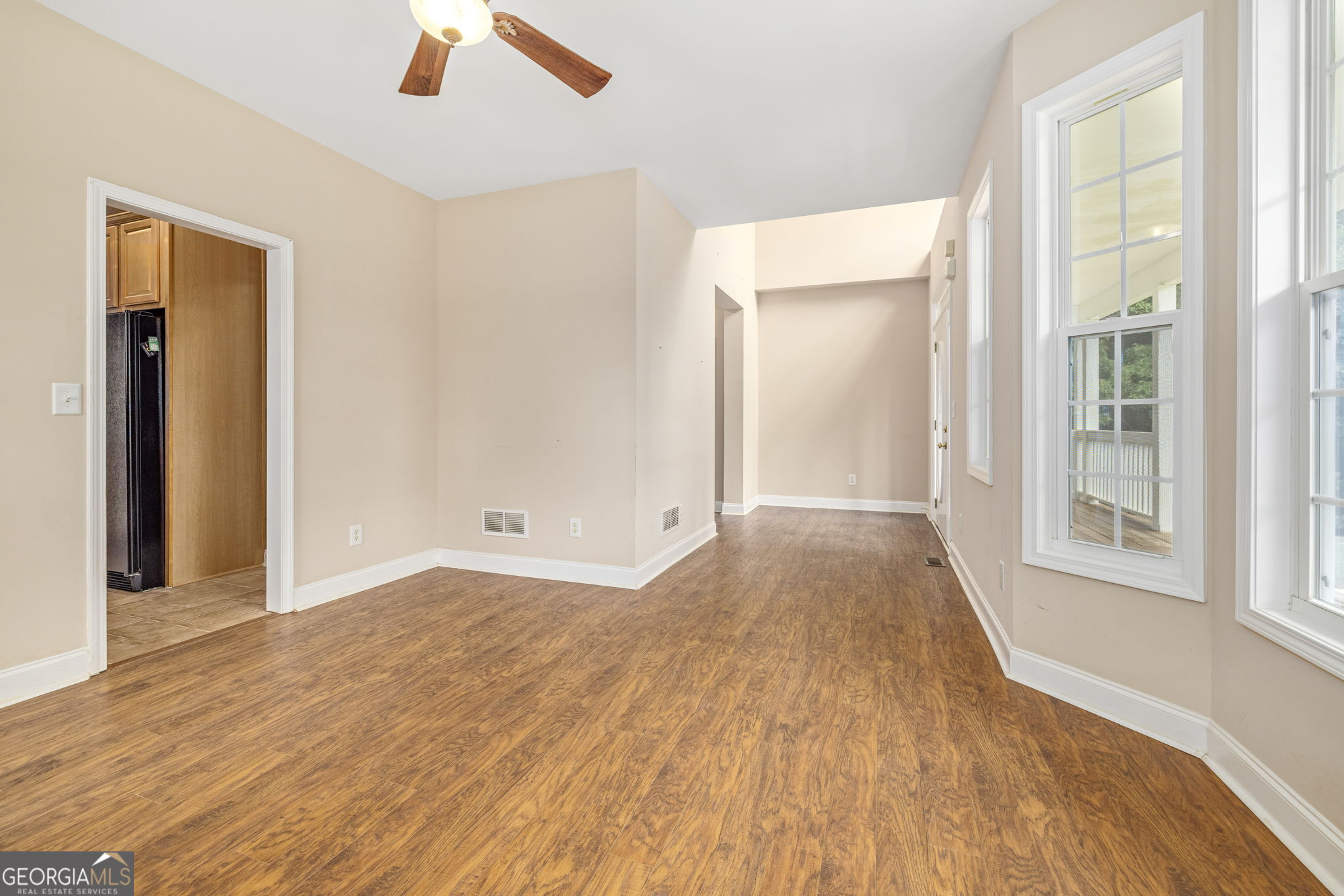 7913 Pea Ridge Road Property Photo 10