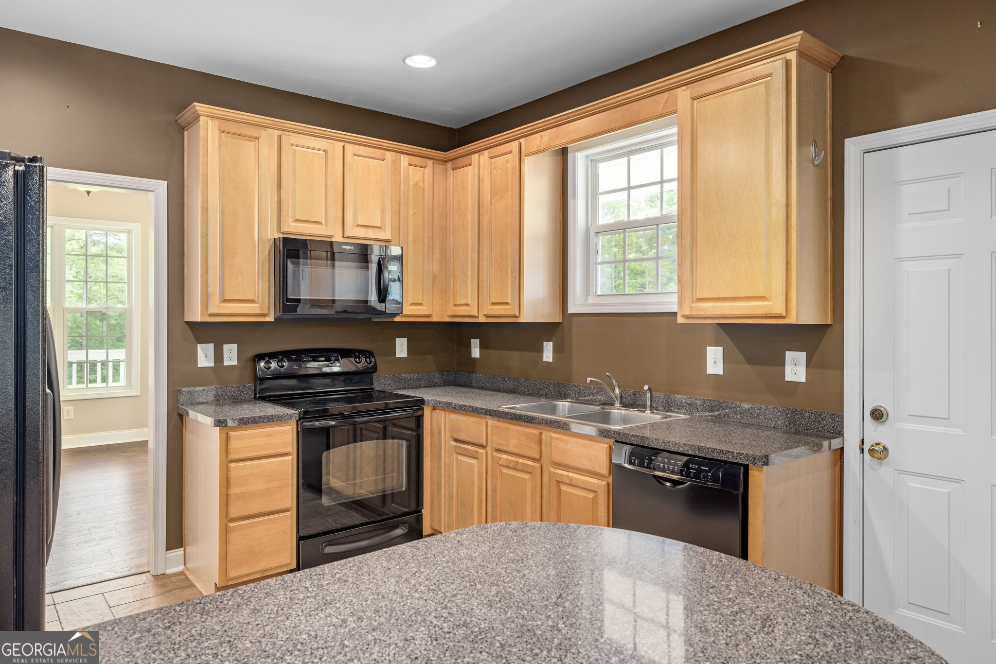 7913 Pea Ridge Road Property Photo 11