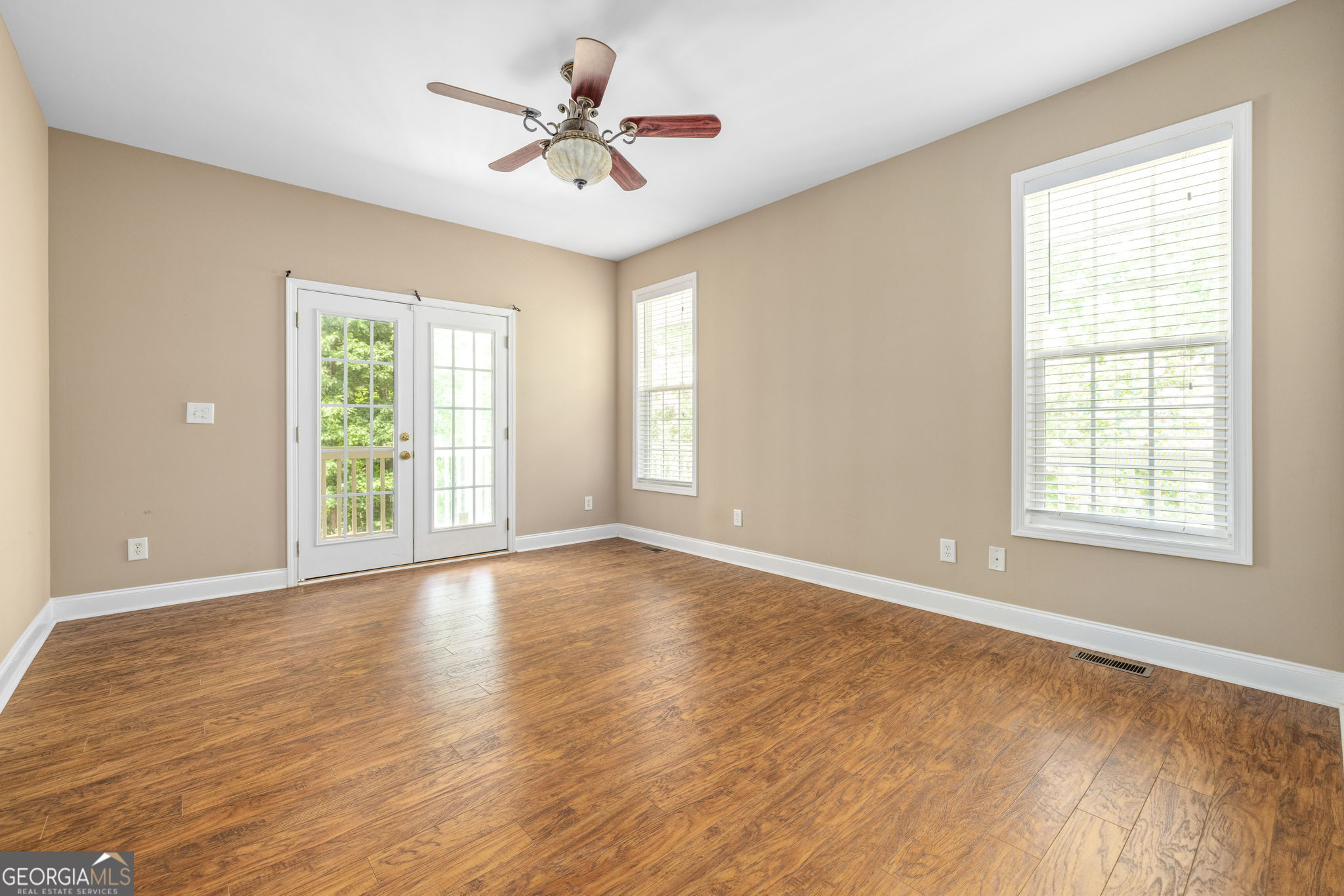 7913 Pea Ridge Road Property Photo 16