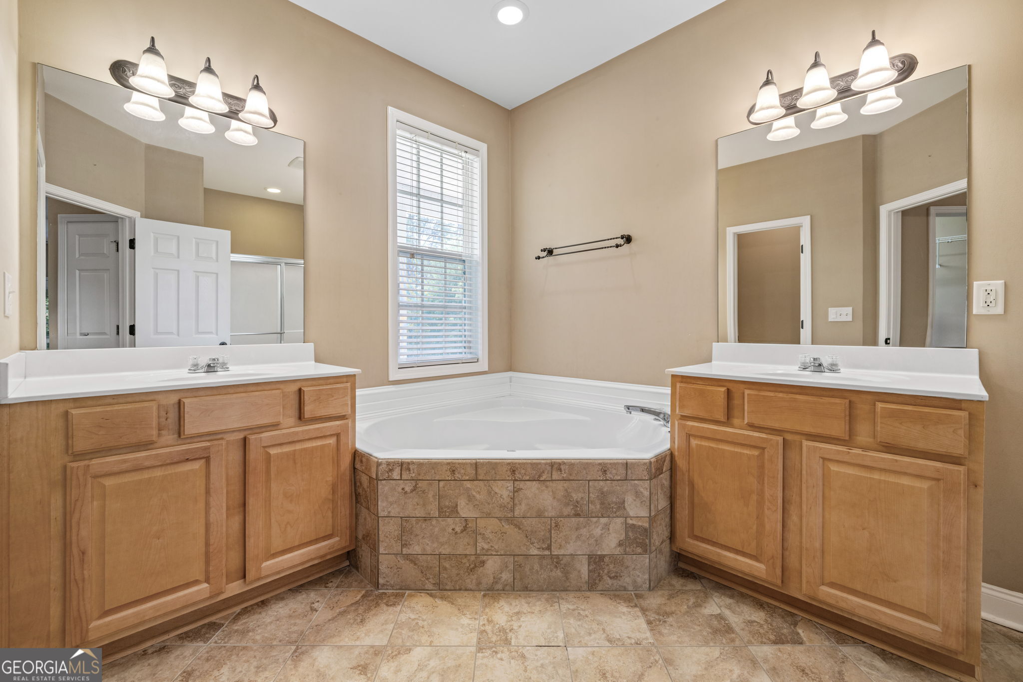 7913 Pea Ridge Road Property Photo 18
